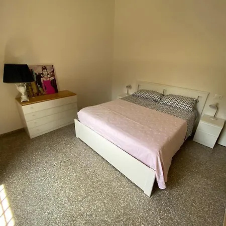 Isi & Lory * Καζαλέκιο ντι Ρένο