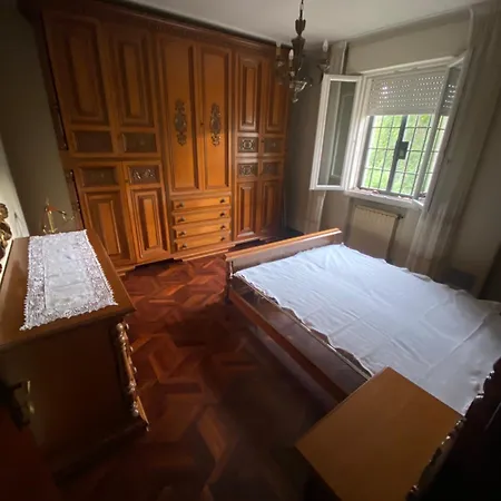 Isi & Lory Διαμέρισμα Καζαλέκιο ντι Ρένο